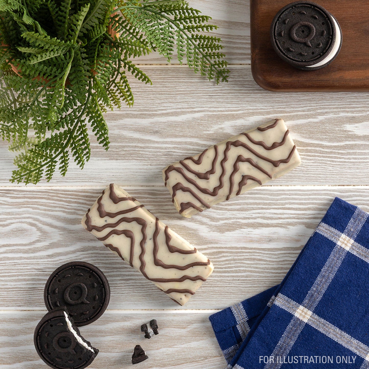 dipped-cookies-and-cream-protein-bars-f3 15807_QN_USA_ProteinBar_CAC_InterimAssetUpdate_Digital-Dipped-ProductCarouselSet_Tabletop2.jpg